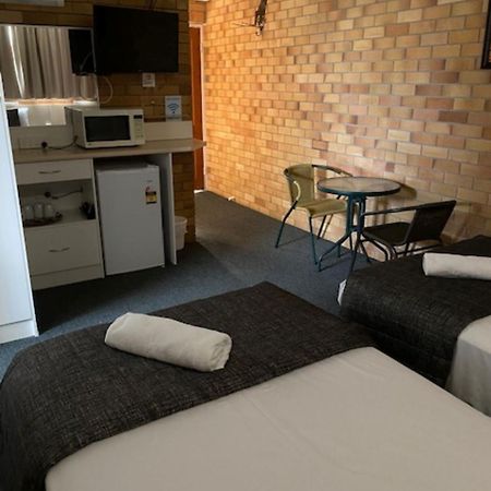 Buckaroo Motor Inn Warwick Luaran gambar