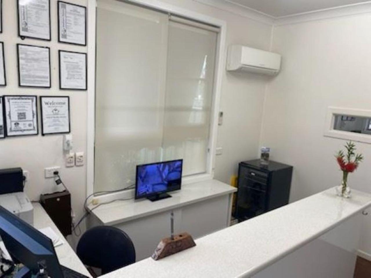 Buckaroo Motor Inn Warwick Luaran gambar