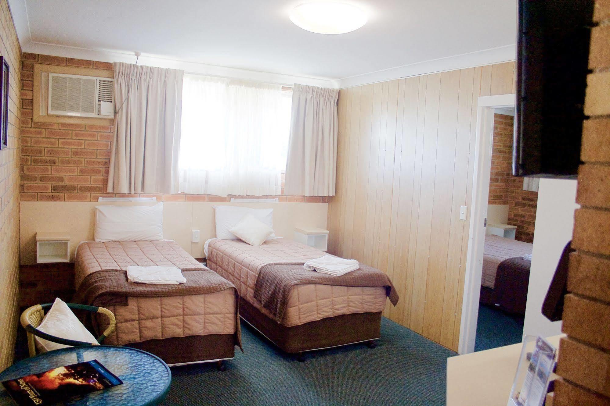 Buckaroo Motor Inn Warwick Luaran gambar
