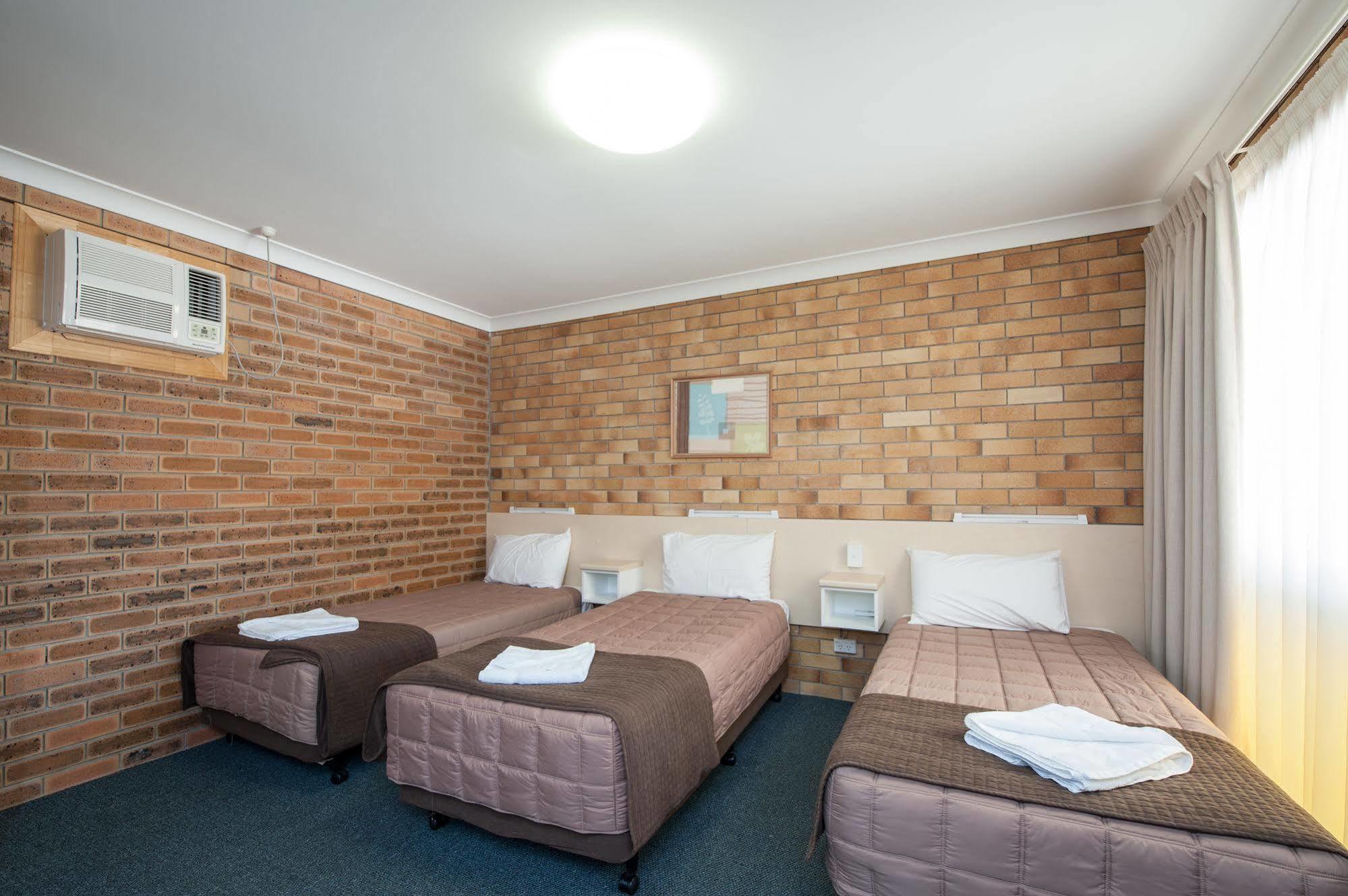 Buckaroo Motor Inn Warwick Luaran gambar